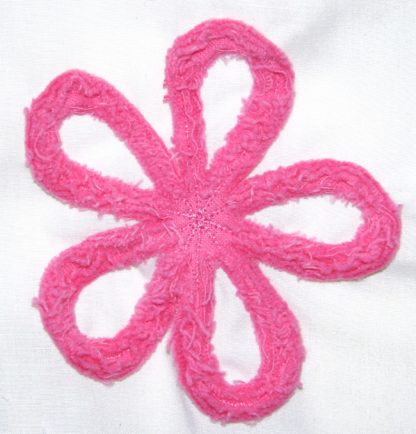 Chenille Daisy Embroidery Design