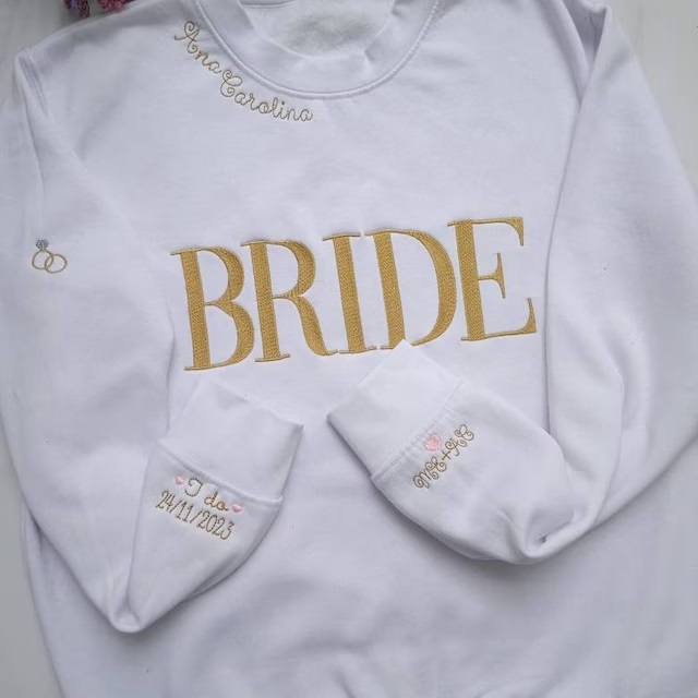 mini wedding rings image a